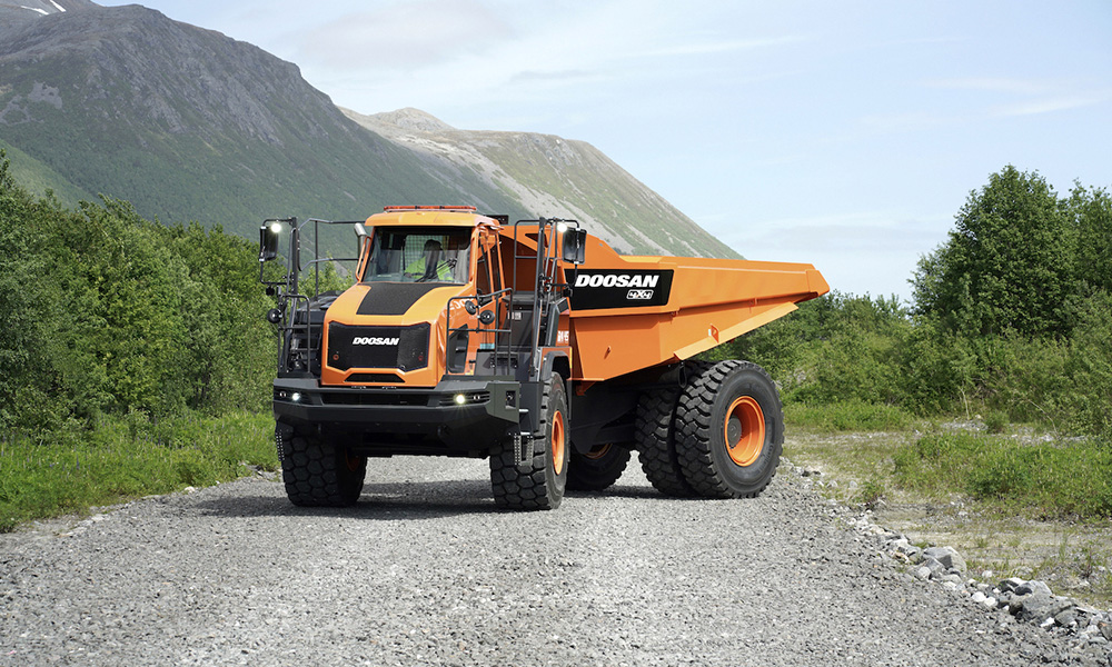 Doosan-4x4-DA45-7-ADT_red_1000X600.jpg