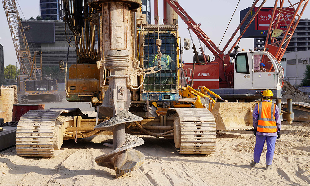 DAMAC-Cavalli-Piling1_1000x600.jpg