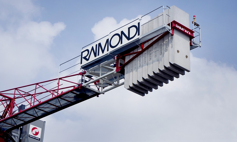 The-Raimondi-MRT159-topless-tower-crane-was-sold-to-Harmony-Gold-by-offi....jpg