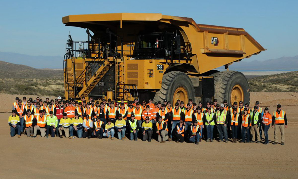Caterpillar_electric-truck1_1000x600.jpg