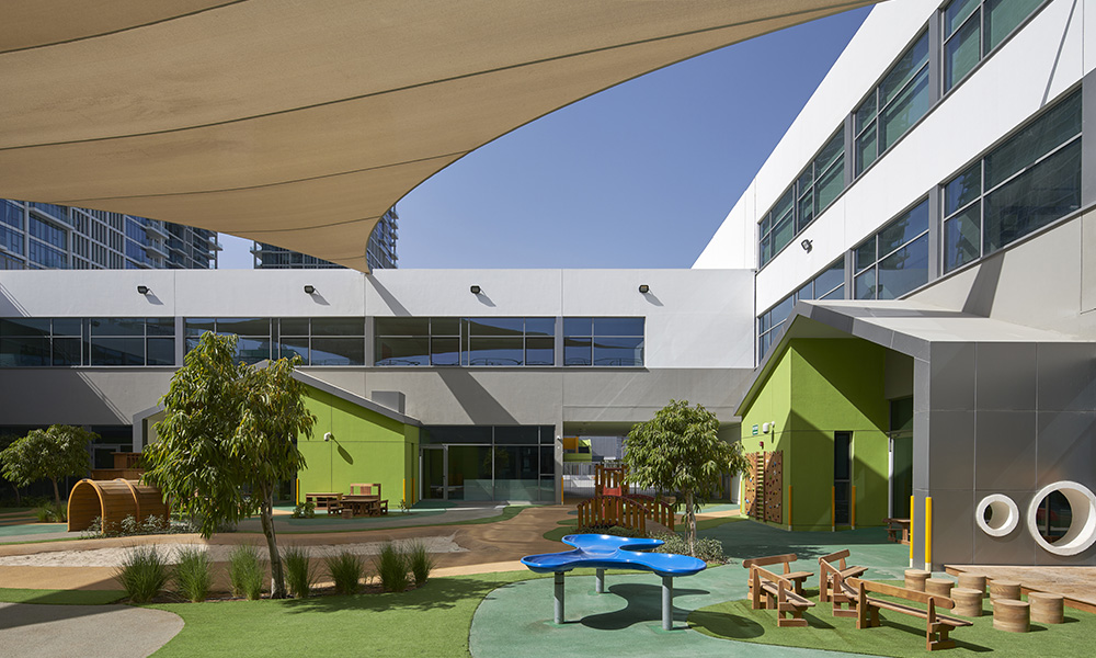 Citizens-School-outdoor-play_1000x600.jpg