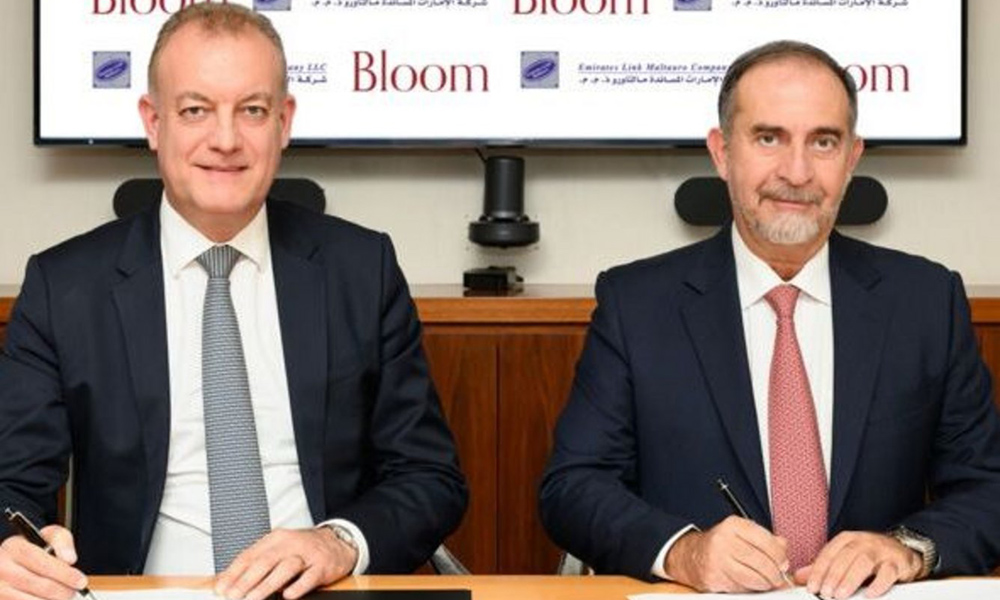Bloom-Holding-Contractor1_1000x600.jpg