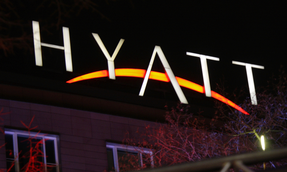 hyatt53.gif