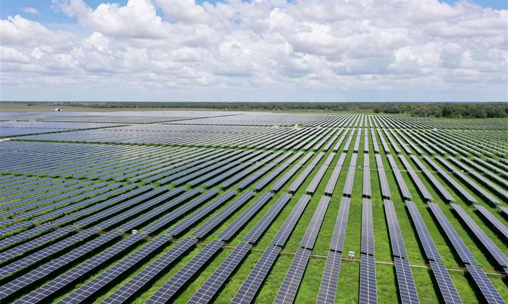 Arevon-Energy-Bechtel1_1000x600.jpg