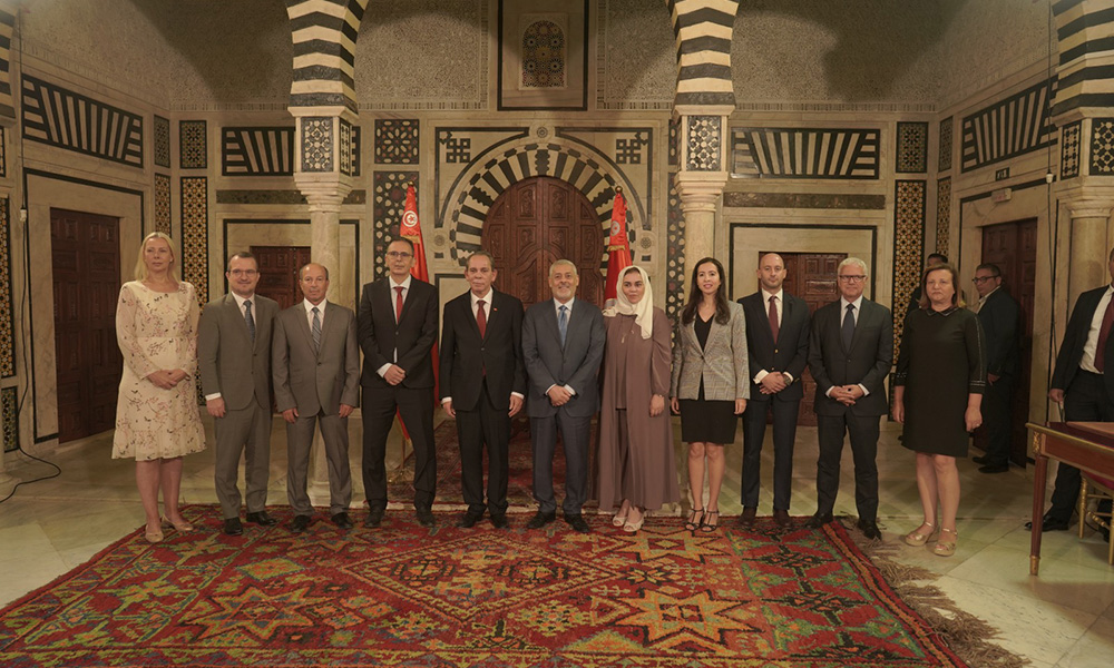 Tunisia-Signing_1000x600.jpg