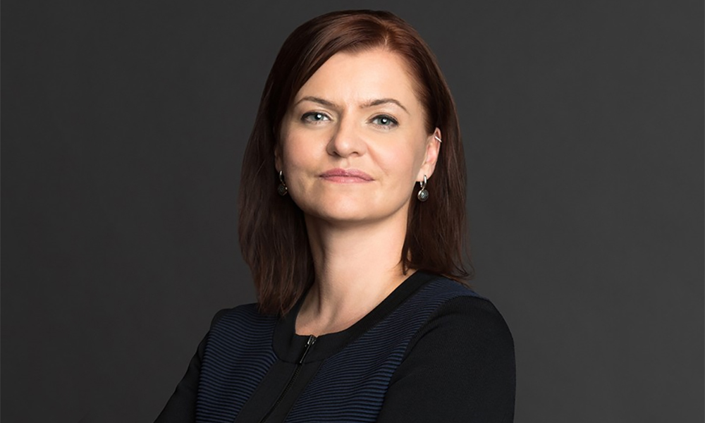 Katarina-Uherova-Hasbani-Partner-Global-Director-of-Strategy-and-Advisory-AESG_1000x600.jpg