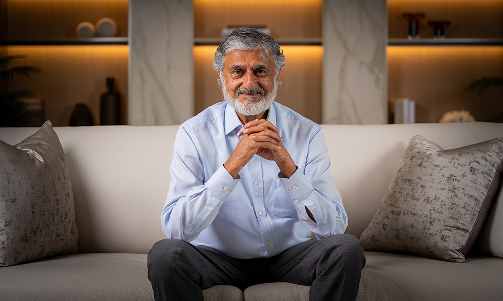 Somendra-Khosla_Chairperson_1000x600.jpg
