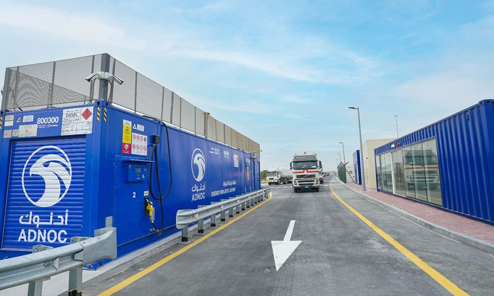 Adnoc-Truck-Stop1_1000x600.jpg