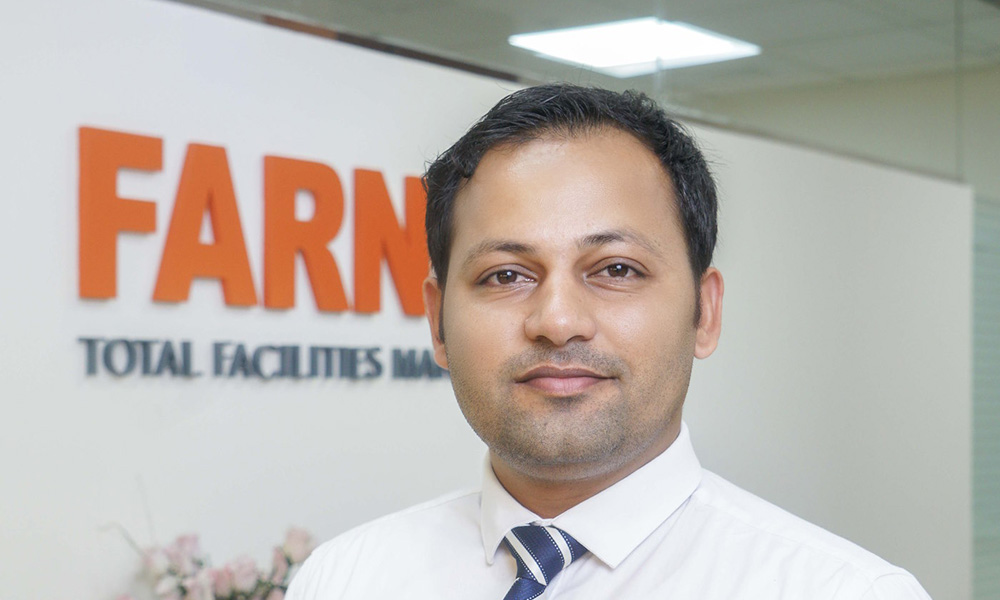 Zohaib-Azhar-Farnek_1000x600.jpg