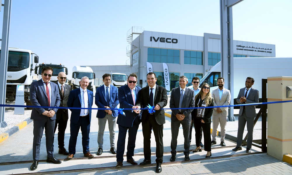 RibbonCutting_01.jpg